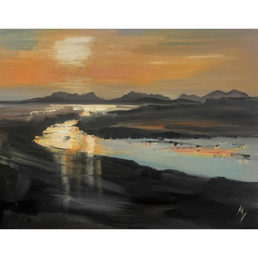 Molten Light, Morar